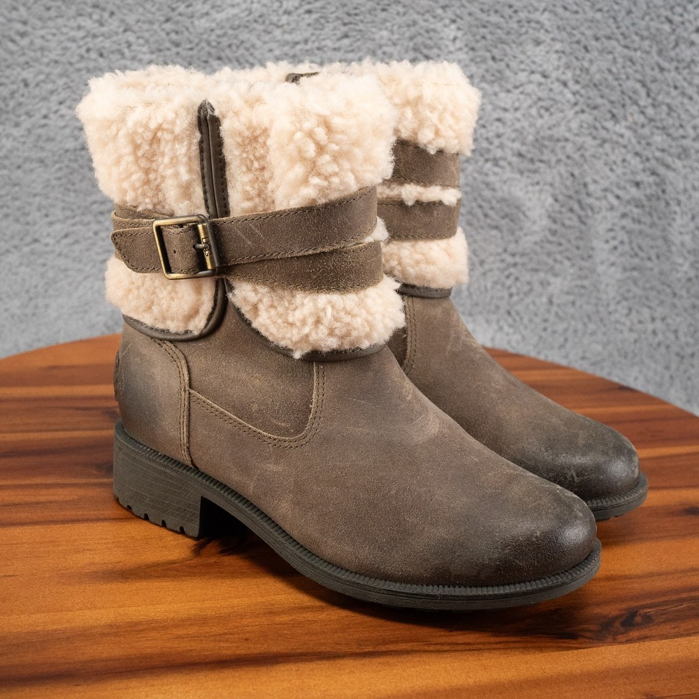 UGG Australia Sz 5.5 Blayre III Boot 1095153 Brown Leather Shearling Buckle Moto